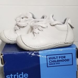 Stride Rite Soft Motion Freddie Sneaker
